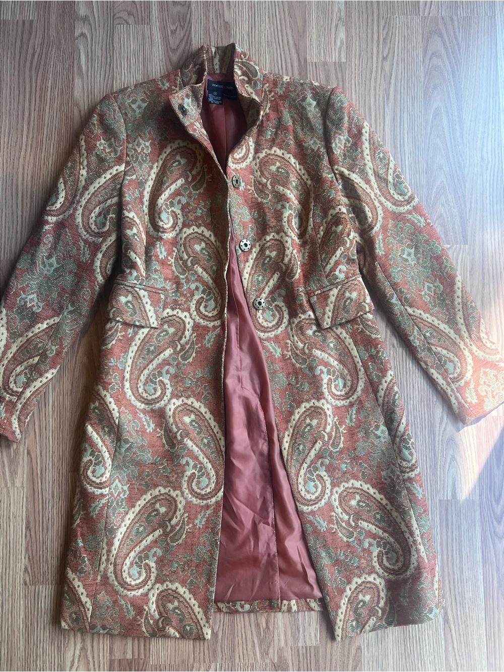 Vintage Focus 2000 Rust and Cream Paisley Trench Coat - Size 4